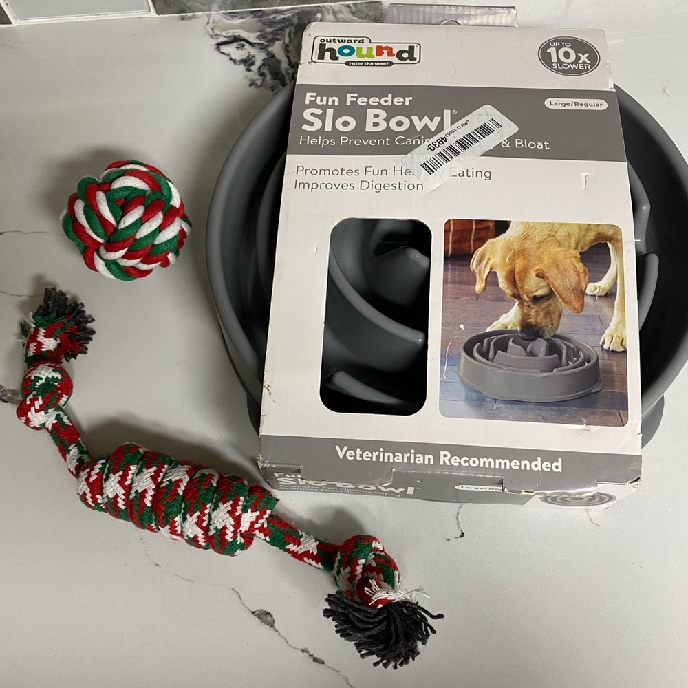 Slow feeder dog bowl(large) and dog rope toys